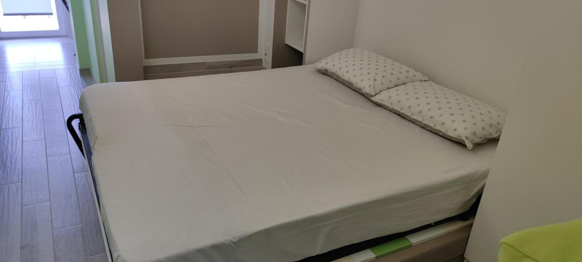 Cinema House Single & Double Rooms & Studio Apartments Пула Екстериор снимка