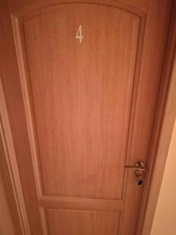 Cinema House Single & Double Rooms & Studio Apartments Пула Екстериор снимка